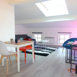 https://grand-studio-ramblas-de-toulouse-jean-jaurs.midi-pyreneeshotels.com
