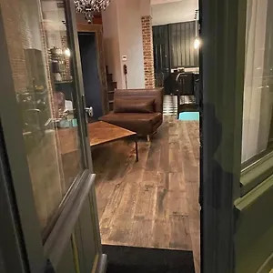 https://superbe-hammam-amontparnasse.fr-paris.fr